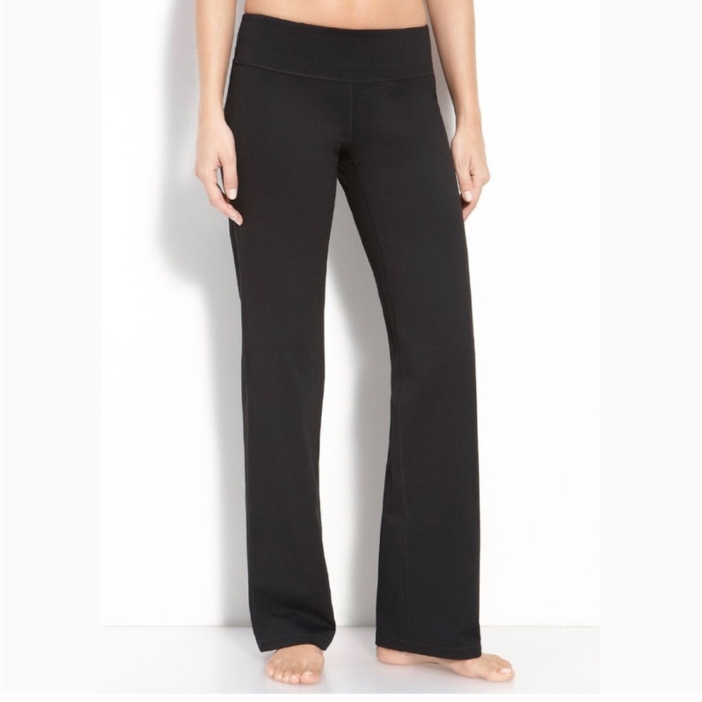 Zella Balance Fit Trim Leg size 4 NWT